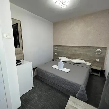 Minion Hotel